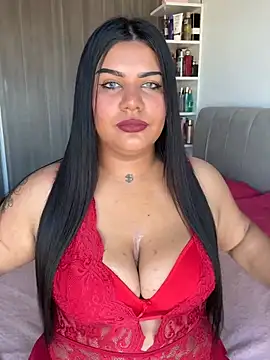 Snapshot of CharlotteFoxx3 chatting on 05-19-26, 07:10 CharlotteFoxx3 online show from 05-19-26, 07:10