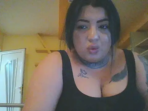 Snapshot of DydyMinionata07 chatting on 05-26-26, 03:43 DydyMinionata07 online show from 05-26-26, 03:43
