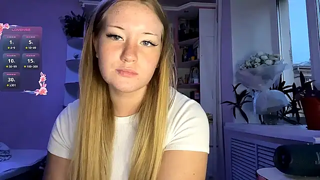 Lisi Kiss  online show from 06-28-26, 06:03