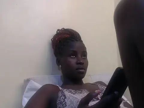 Sexxy-skinny online show from 06-12-26, 12:25