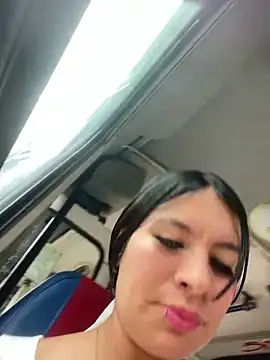 Snapshot of Hot_sashanal chatting on 06-06-26, 04:12 Hot sashanal online show from 06-06-26, 04:12