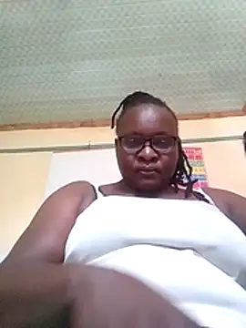 Snapshot of Judith123 chatting on 06-28-26, 12:44 Judith123 online show from 06-28-26, 12:44