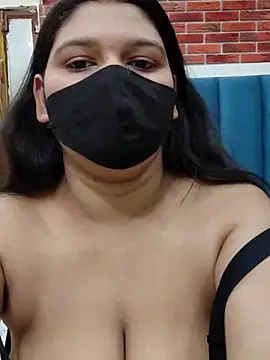 sexyellisa online show from 05-18-26, 03:39
