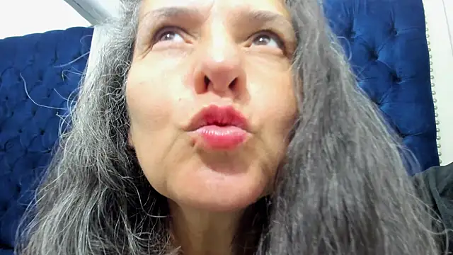 Snapshot of AlondraSosa chatting on 07-15-26, 12:34 AlondraSosa online show from 07-15-26, 12:34