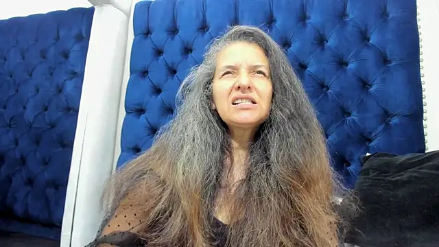 Snapshot of AlondraSosa chatting on 07-25-26, 01:06 AlondraSosa online show from 07-25-26, 01:06