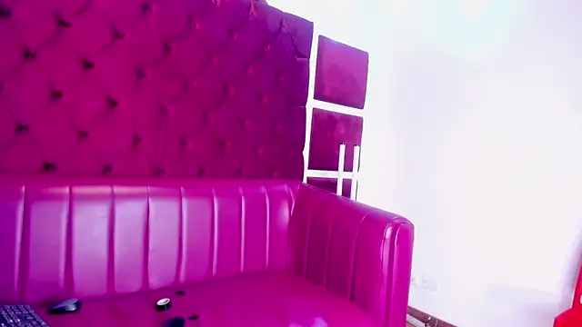 Snapshot of MagentaEros chatting on 05-21-26, 08:28 MagentaEros online show from 05-21-26, 08:28