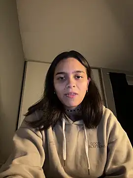 Snapshot of delilahraebaby chatting on 06-03-26, 03:51 delilahraebaby online show from 06-03-26, 03:51