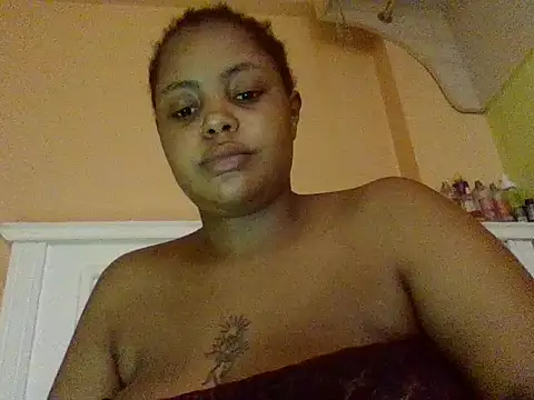 sexychubby22 online show from 05-27-26, 02:35