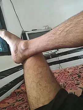 Snapshot of Sakti_77 chatting on 05-28-26, 05:48 Sakti 77 online show from 05-28-26, 05:48