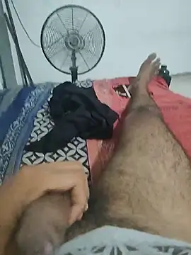 Snapshot of Sakti_77 chatting on 05-28-26, 06:14 Sakti 77 online show from 05-28-26, 06:14
