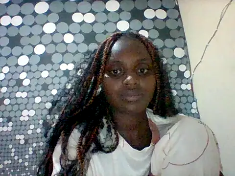 liligal online show from 06-11-26, 07:33