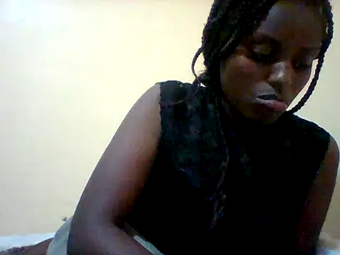 liligal online show from 05-17-26, 07:58