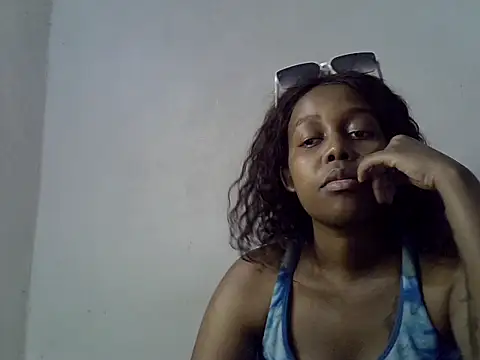 Snapshot of Bianca0011 chatting on 05-23-26, 04:28 Bianca0011 online show from 05-23-26, 04:28