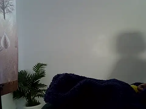Snapshot of Bianca0011 chatting on 06-19-26, 05:13 Bianca0011 online show from 06-19-26, 05:13