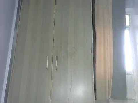 petite lexiiivv online show from 06-09-26, 05:30