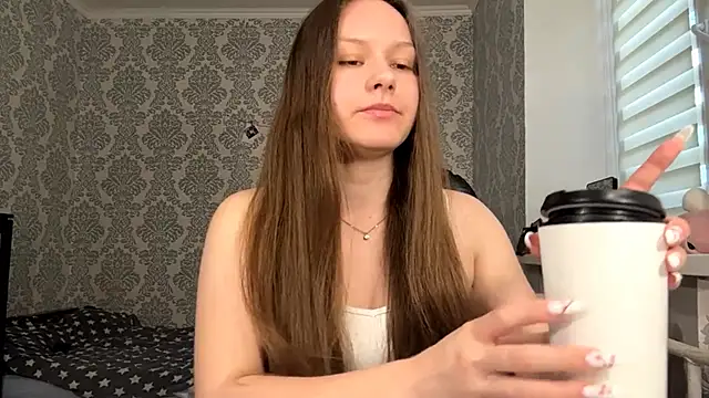 Snapshot of ShaylaChong chatting on 05-19-26, 04:08 ShaylaChong online show from 05-19-26, 04:08