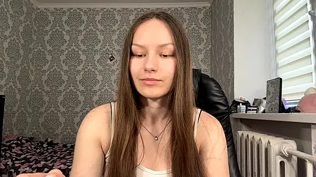 Snapshot of ShaylaChong chatting on 06-27-26, 11:05 ShaylaChong online show from 06-27-26, 11:05
