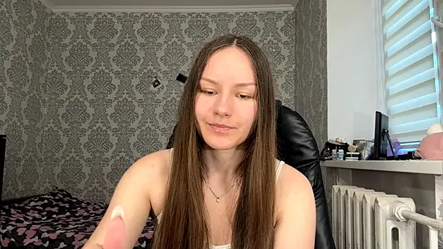 Snapshot of ShaylaChong chatting on 06-21-26, 04:07 ShaylaChong online show from 06-21-26, 04:07