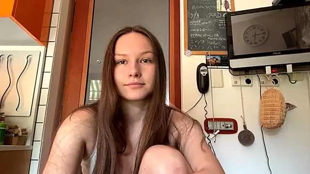 Snapshot of ShaylaChong chatting on 07-14-26, 07:24 ShaylaChong online show from 07-14-26, 07:24