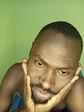 Snapshot of bdick2ke chatting on 06-26-26, 07:20 bdick2ke online show from 06-26-26, 07:20