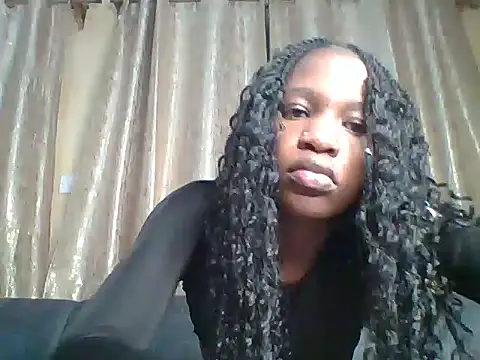 Snapshot of Sexy_dotta chatting on 06-11-26, 01:41 Sexy dotta online show from 06-11-26, 01:41