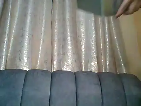 Snapshot of Sexy_dotta chatting on 06-09-26, 09:05 Sexy dotta online show from 06-09-26, 09:05