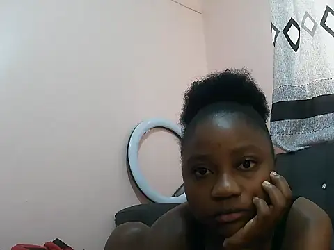 Snapshot of Sweet_Rosy chatting on 06-05-26, 10:21 Sweet Rosy online show from 06-05-26, 10:21