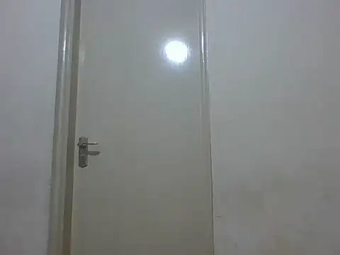 Snapshot of sweetebony_r chatting on 06-12-26, 07:50 sweetebony r online show from 06-12-26, 07:50