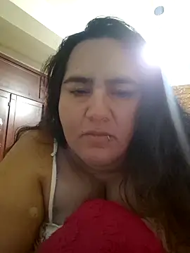 Snapshot of Nanita_0 chatting on 05-17-26, 04:12 Nanita 0 online show from 05-17-26, 04:12