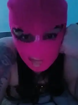 Snapshot of BaddieOMalessere chatting on 05-15-26, 10:19 BaddieOMalessere online show from 05-15-26, 10:19