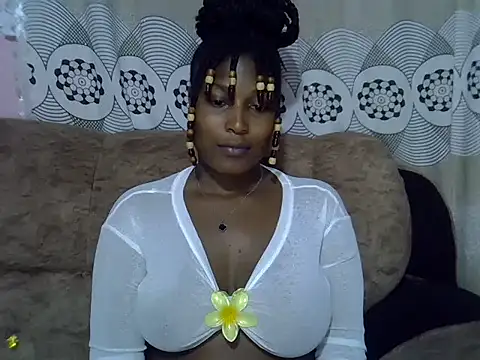 Snapshot of Eebony1 chatting on 05-17-26, 12:10 Eebony1 online show from 05-17-26, 12:10