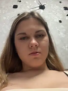 Snapshot of la_lisa_ chatting on 06-17-26, 06:35 la lisa online show from 06-17-26, 06:35