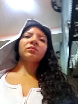 Snapshot of Bella_Jane_hot chatting on 05-22-26, 12:19 Bella Jane hot online show from 05-22-26, 12:19