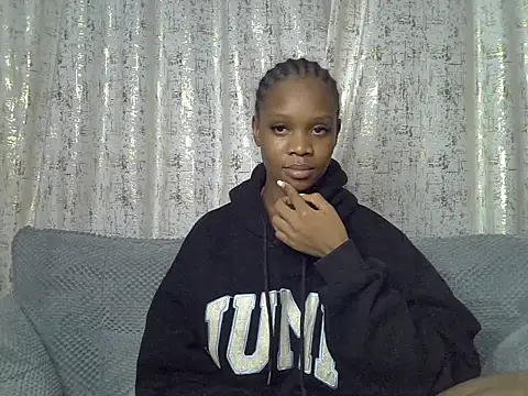 Snapshot of silkynova chatting on 06-15-26, 11:26 silkynova online show from 06-15-26, 11:26