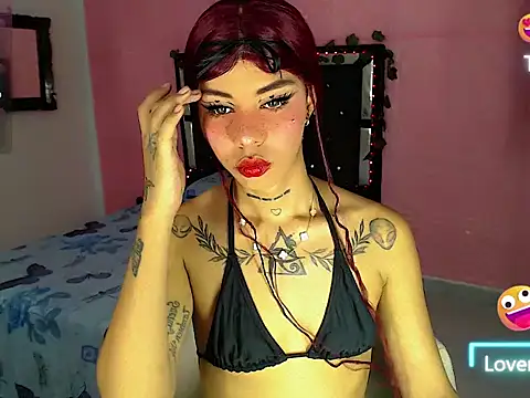 Snapshot of sexy_doll_big chatting on 05-25-26, 10:19 sexy doll big online show from 05-25-26, 10:19