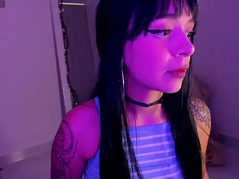 Snapshot of gothv chatting on 05-19-26, 04:58 gothv online show from 05-19-26, 04:58
