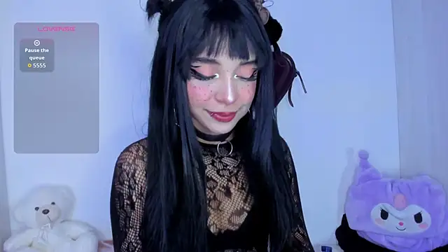 Snapshot of gothv chatting on 07-15-26, 03:35 gothv online show from 07-15-26, 03:35