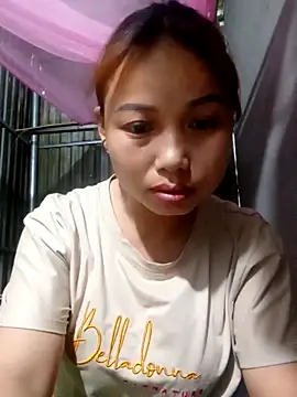 HoaHongXanh22 online show from 05-27-26, 08:32