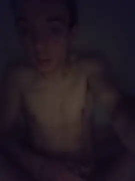 Snapshot of thomsnapchaud chatting on 06-07-26, 06:07 thomsnapchaud online show from 06-07-26, 06:07