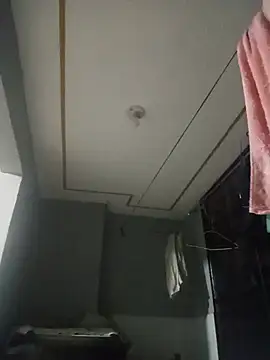 MilkyNeko  online show from 05-29-26, 09:59