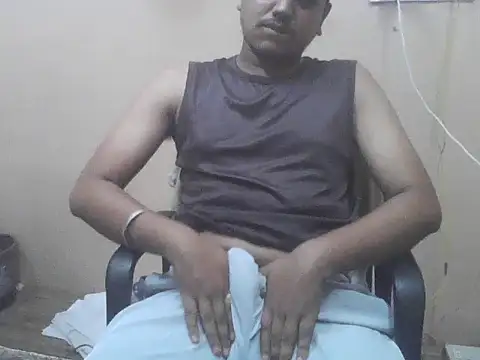 Snapshot of yourbabyboy143 chatting on 07-14-26, 04:24 yourbabyboy143 online show from 07-14-26, 04:24