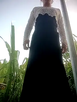 Aria Zara online show from 05-26-26, 10:41