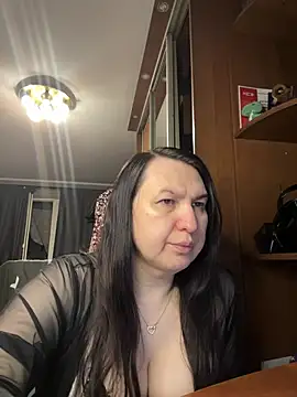 Snapshot of EvaBeautyXxX chatting on 06-07-26, 10:48 EvaBeautyXxX online show from 06-07-26, 10:48