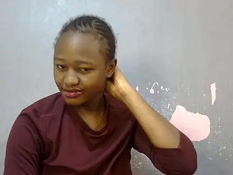Snapshot of Petite_Ebony10 chatting on 06-18-26, 04:55 Petite Ebony10 online show from 06-18-26, 04:55