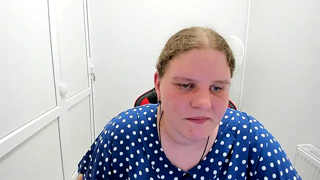 Snapshot of Bella_shyy_ chatting on 07-07-26, 03:15 Bella shyy online show from 07-07-26, 03:15