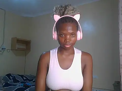 Snapshot of Mariana_150 chatting on 07-12-26, 09:15 Mariana 150 online show from 07-12-26, 09:15
