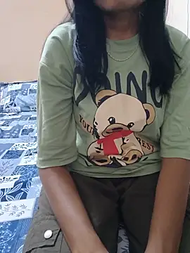 Shanaya 001 online show from 05-24-26, 05:40