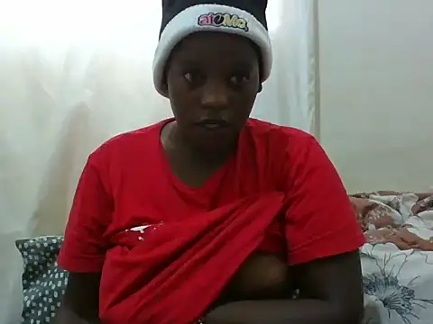 Snapshot of Hot-Perryl chatting on 05-18-26, 04:01 Hot-Perryl online show from 05-18-26, 04:01