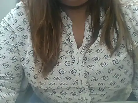 Snapshot of Rasleen_ chatting on 05-25-26, 07:07 Rasleen online show from 05-25-26, 07:07