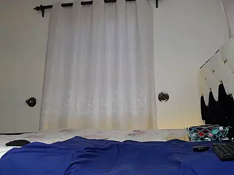 KinkQueenLove online show from 06-03-26, 06:14